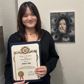 Amber Ahn was presented the City of Arcadia Mayor’s Certificate of Commendation for her excellence in Visual Arts