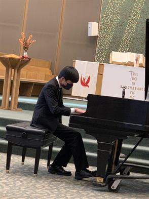 Alvin Wang received the Gold Award at the Southern California Junior Bach Festival 2021 Complete Works Audition
